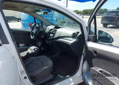 2014 Chevrolet Spark 1Lt Auto z USA, uszkodzony, nr VIN KL8CD6S97EC522025